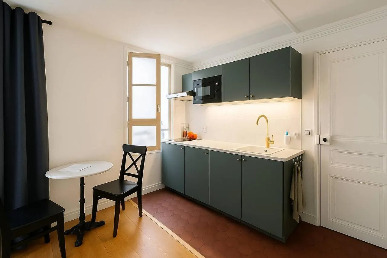 Marais - Bastille Paris 0*,